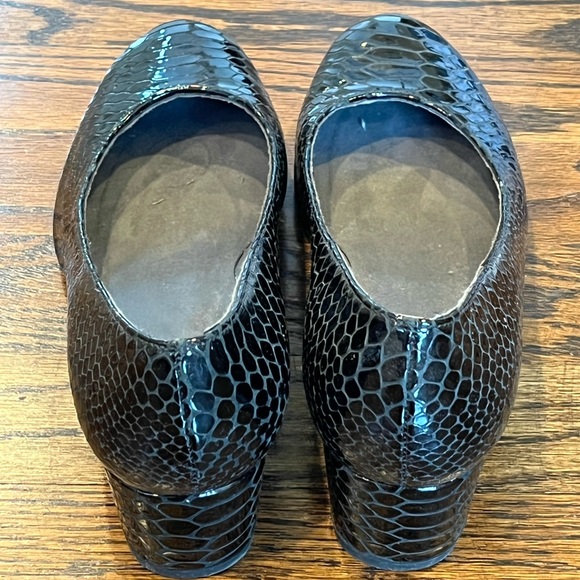 Stuart Weitzman Black Leather Wedge Slip on Shoes - Picture 3 of 4